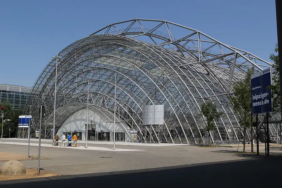 049 | 2013 | Leipzig | Messegelände | © carsten riede fotografie
