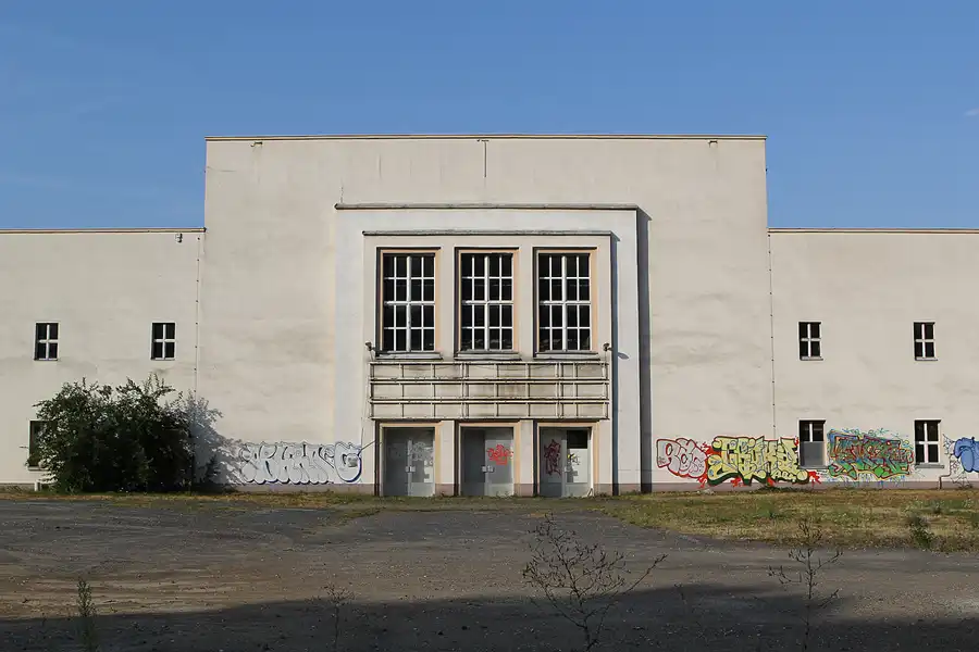 059 | 2013 | Leipzig | Alte Messe | © carsten riede fotografie