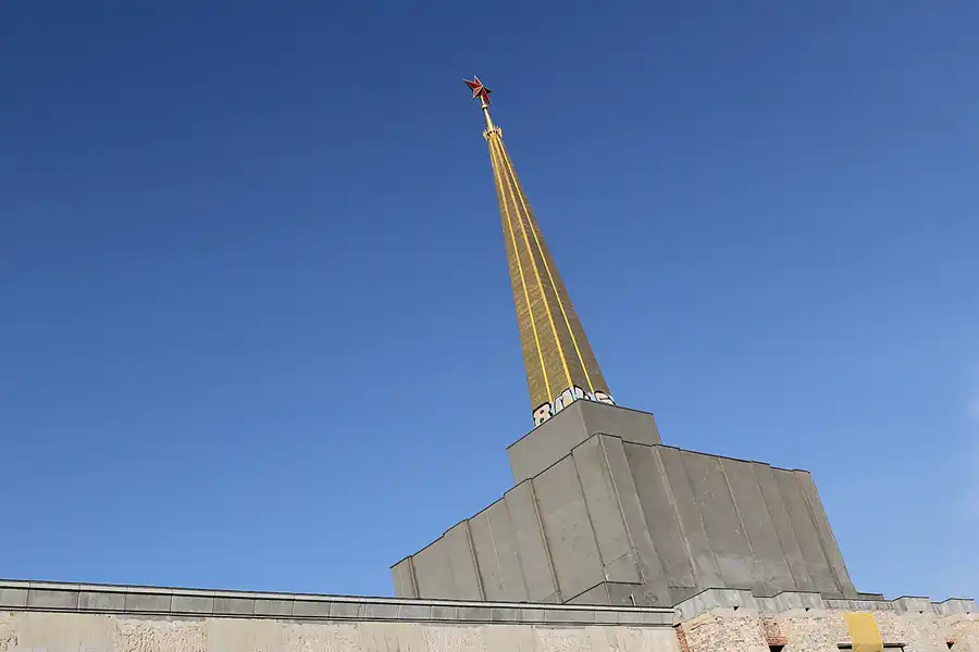 070 | 2013 | Leipzig | Alte Messe | © carsten riede fotografie