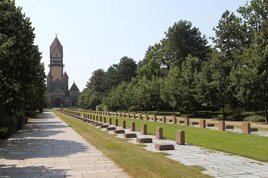 002 | 2013 | Leipzig | Südfriedhof | © carsten riede fotografie