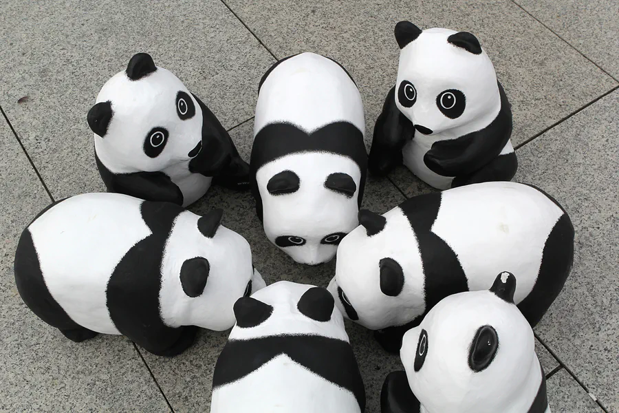 014 | 2013 | Berlin | 1600 Pandas on Tour | © carsten riede fotografie