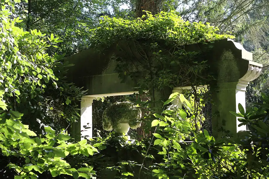 019 | 2013 | Stahnsdorf | Südwestkirchhof | © carsten riede fotografie