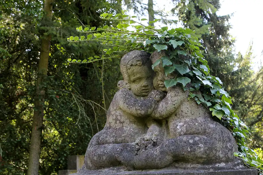 103 | 2013 | Stahnsdorf | Südwestkirchhof | © carsten riede fotografie