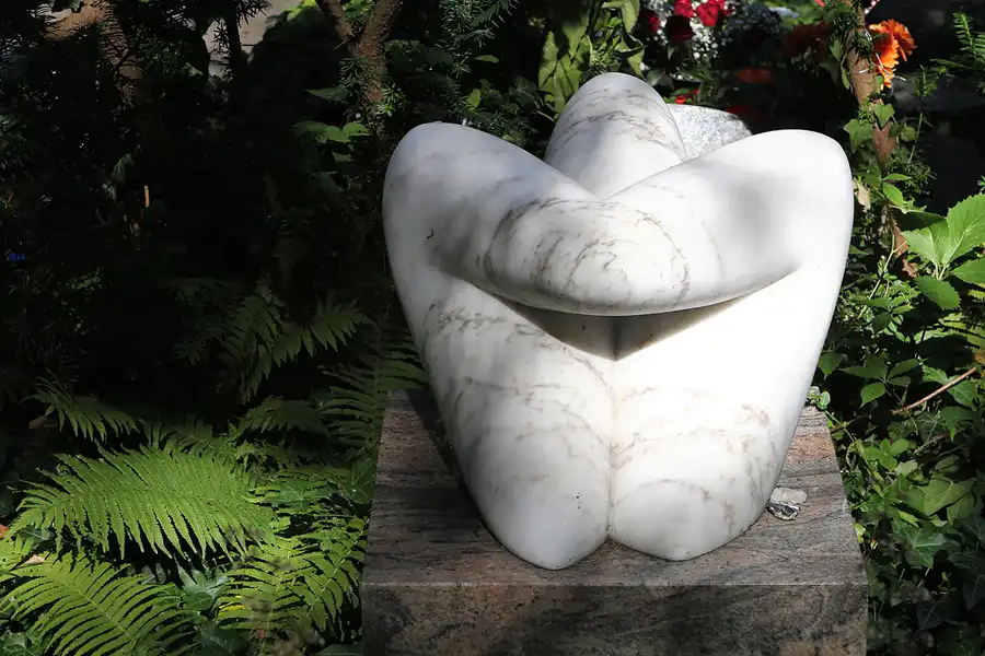 059 | 2013 | Berlin | Waldfriedhof Heerstrasse | © carsten riede fotografie