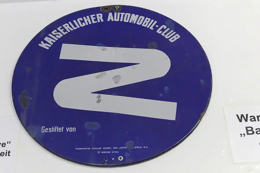 005 | 2013 | Grossolbersdorf | Internationales Museum für Nummernschilder, Verkehrs- und Zulassungsgeschichte | © carsten riede fotografie