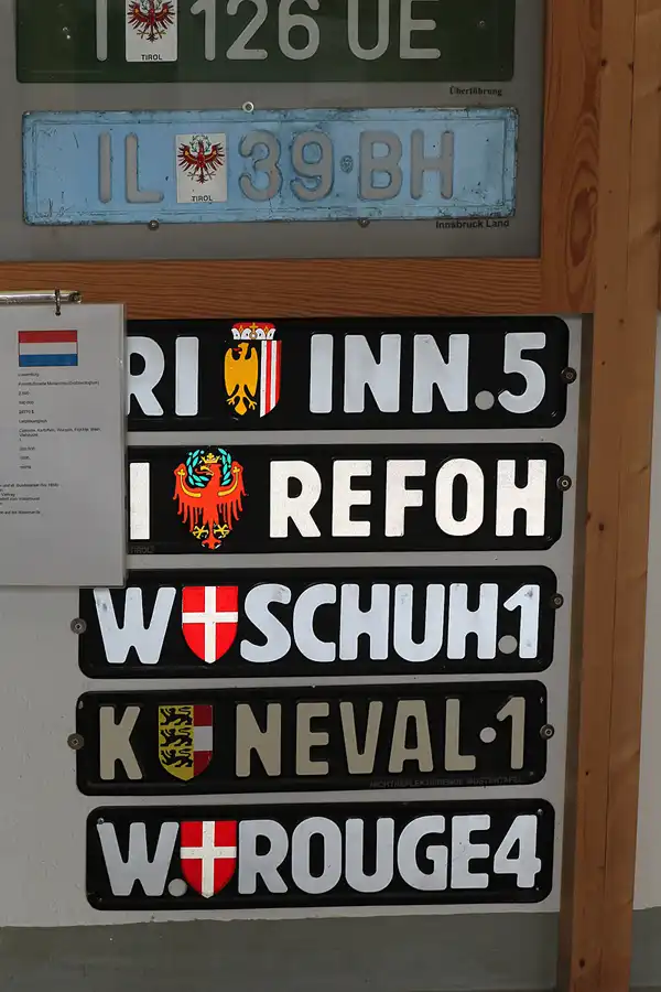 029 | 2013 | Grossolbersdorf | Internationales Museum für Nummernschilder, Verkehrs- und Zulassungsgeschichte | © carsten riede fotografie