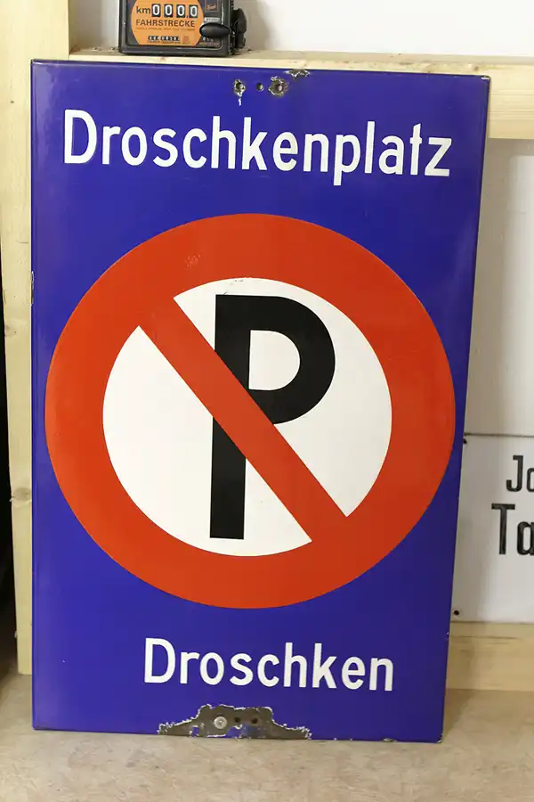 037 | 2013 | Grossolbersdorf | Internationales Museum für Nummernschilder, Verkehrs- und Zulassungsgeschichte | © carsten riede fotografie