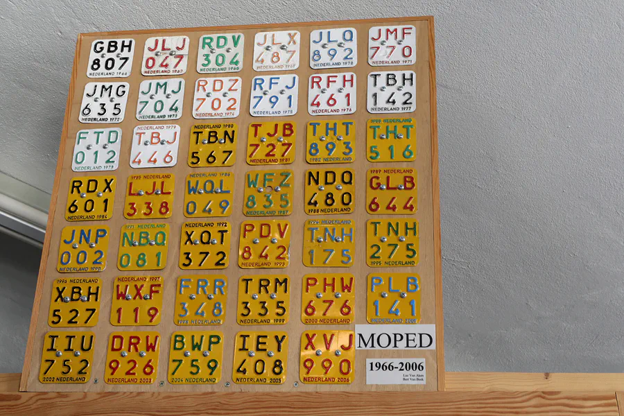 028 | 2013 | Grossolbersdorf | Internationales Museum für Nummernschilder, Verkehrs- und Zulassungsgeschichte | © carsten riede fotografie