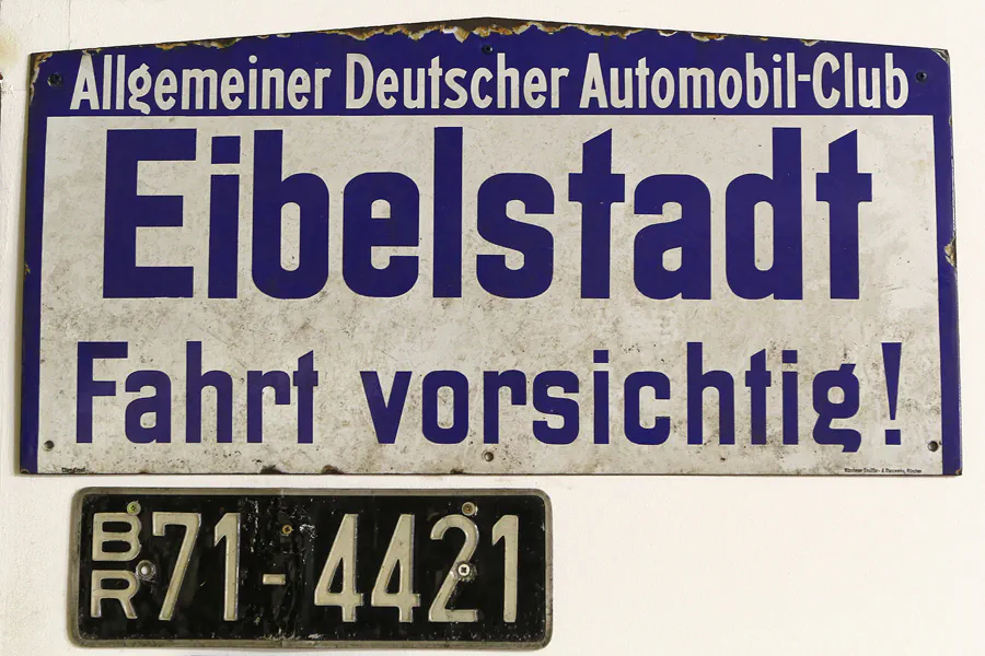 033 | 2013 | Grossolbersdorf | Internationales Museum für Nummernschilder, Verkehrs- und Zulassungsgeschichte | © carsten riede fotografie