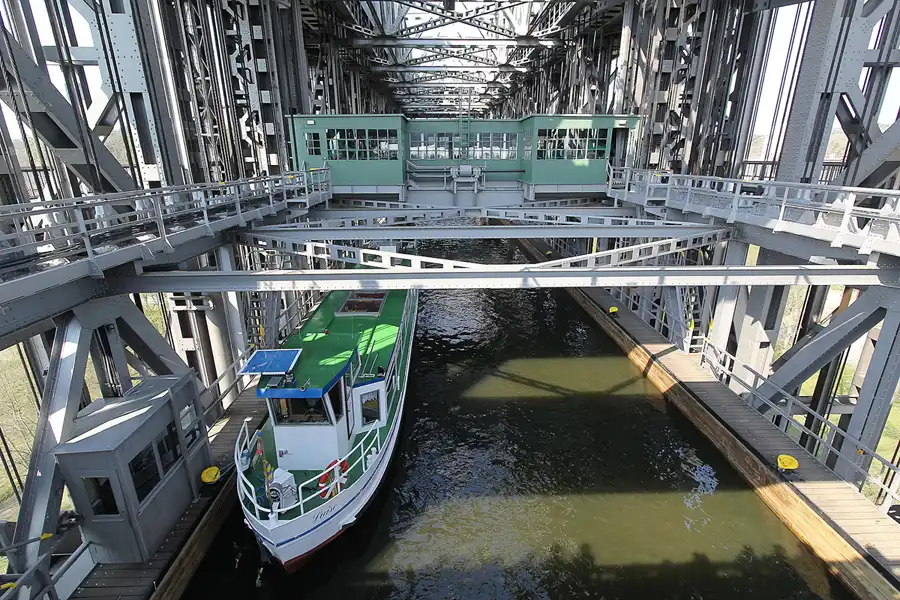 066 | 2014 | Niederfinow | Schiffshebewerk | © carsten riede fotografie