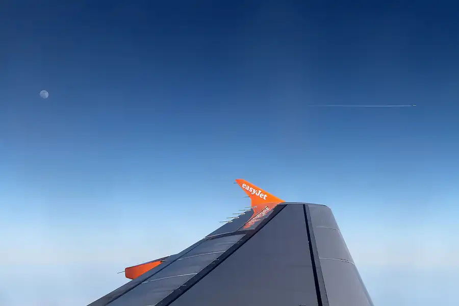 107 | 2014 | Flug Berlin – Barcelona | © carsten riede fotografie