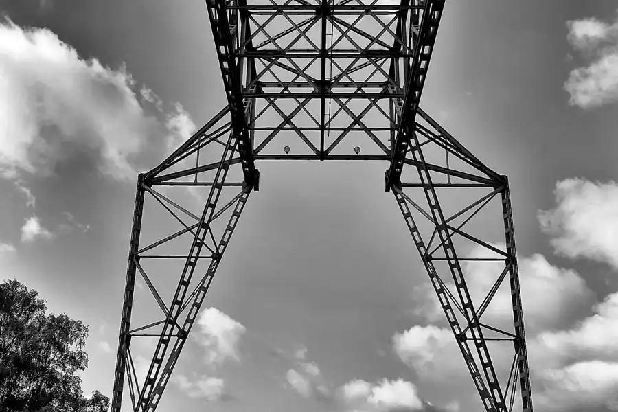 178 | 2014 | Osten-Hemmoor | Schwebefähre | © carsten riede fotografie