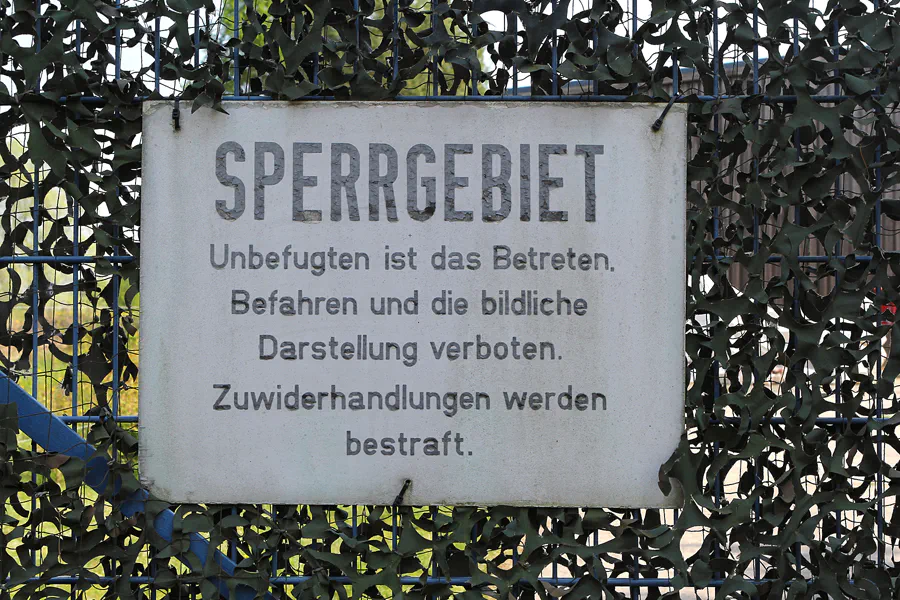 001 | 2014 | Ladeburg | Bunker Ladeburg – Gefechtsstand der 41. Fla-Raketenbrigade ´Hermann Duncker´ | © carsten riede fotografie