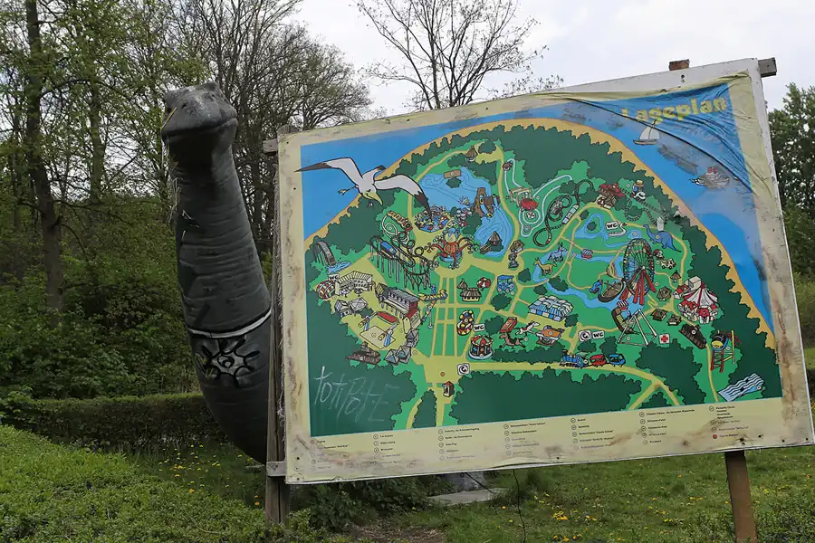 001 | 2014 | Berlin | Spreepark | © carsten riede fotografie