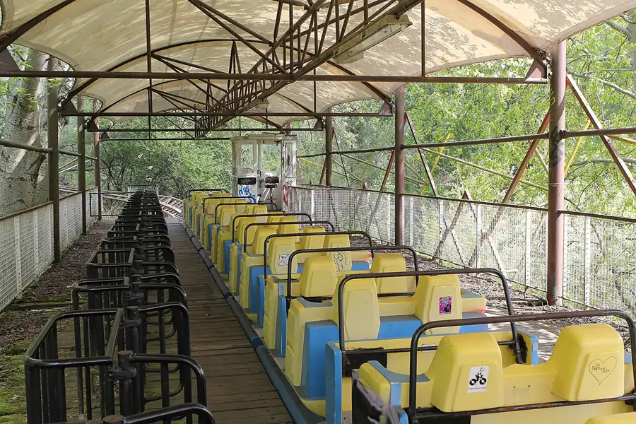 057 | 2014 | Berlin | Spreepark | © carsten riede fotografie