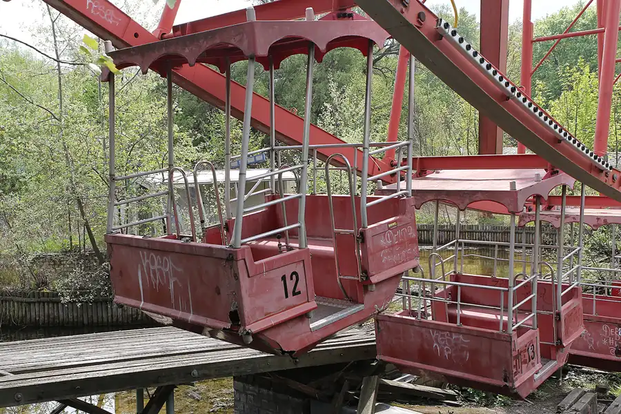 075 | 2014 | Berlin | Spreepark | © carsten riede fotografie