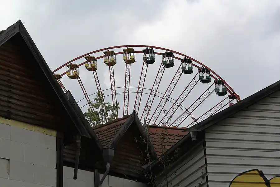 085 | 2014 | Berlin | Spreepark | © carsten riede fotografie