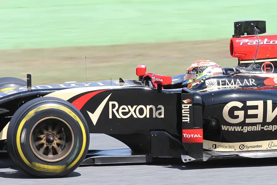 061 | 2014 | Barcelona | Lotus-Renault E22 | Pastor Maldonado | © carsten riede fotografie