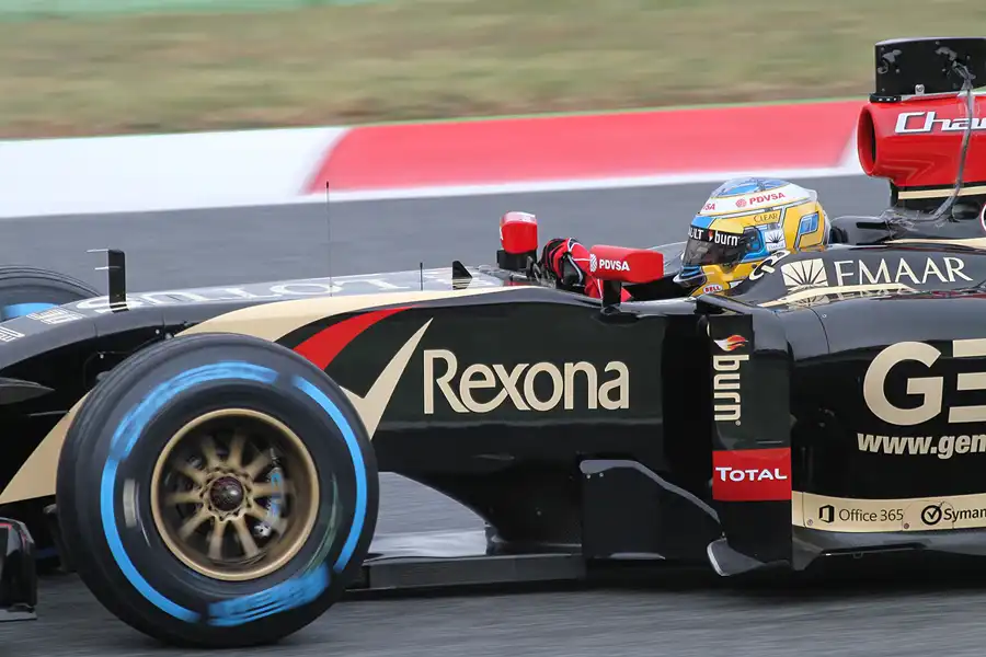 065 | 2014 | Barcelona | Lotus-Renault E22 | Charles Pic | © carsten riede fotografie