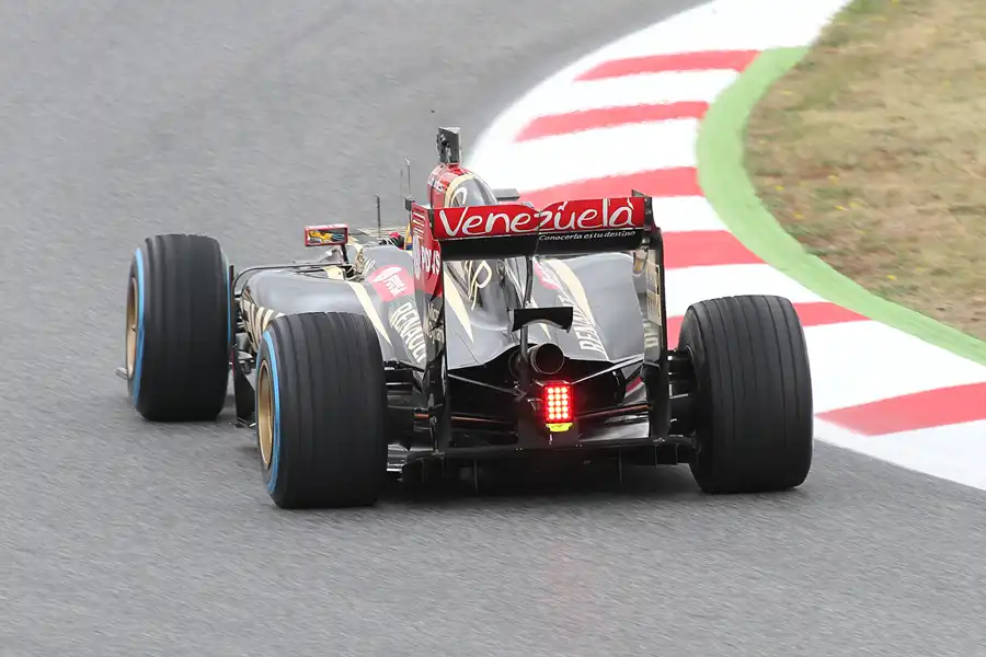 068 | 2014 | Barcelona | Lotus-Renault E22 | Charles Pic | © carsten riede fotografie