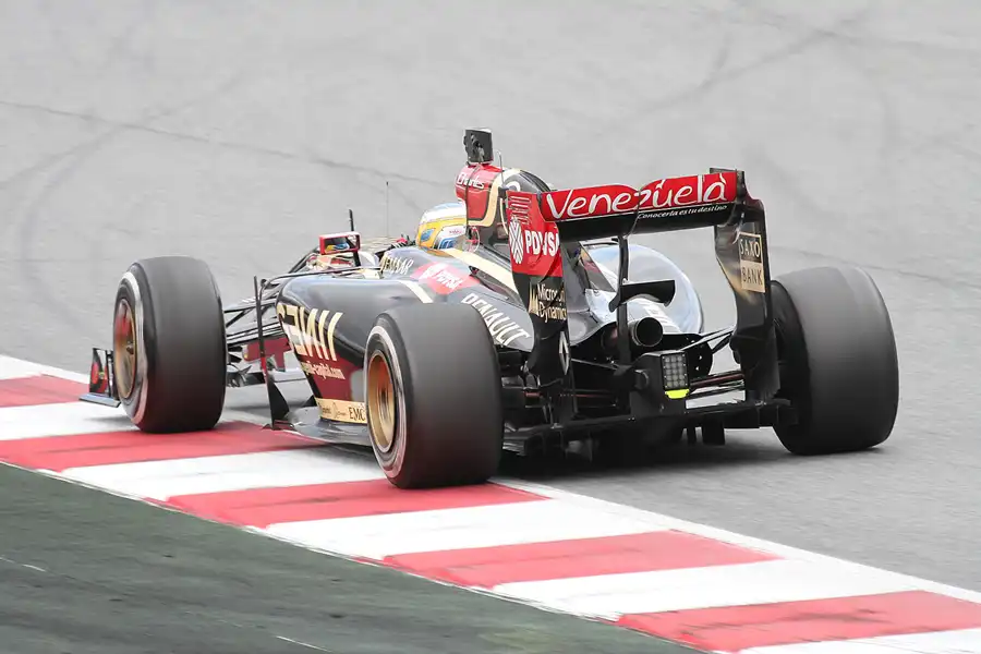 077 | 2014 | Barcelona | Lotus-Renault E22 | Charles Pic | © carsten riede fotografie