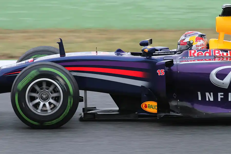 175 | 2014 | Barcelona | Red Bull-Renault RB10 | Sebastien Buemi | © carsten riede fotografie