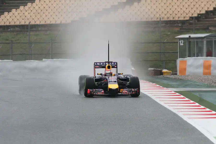 183 | 2014 | Barcelona | Red Bull-Renault RB10 | Sebastien Buemi | © carsten riede fotografie