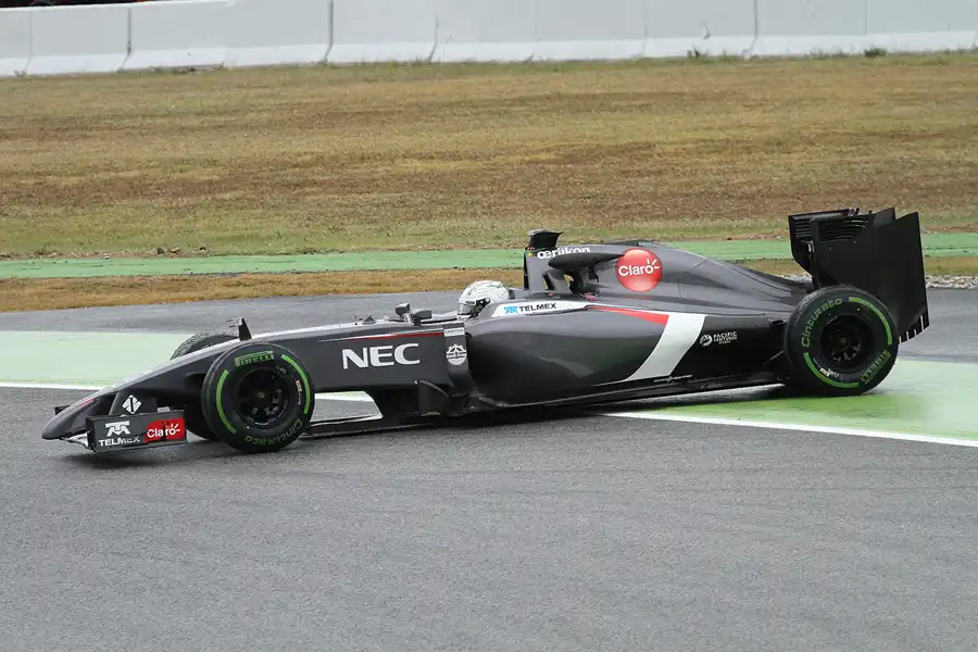 227 | 2014 | Barcelona | Sauber-Ferrari C33 | Giedo Van der Garde | © carsten riede fotografie