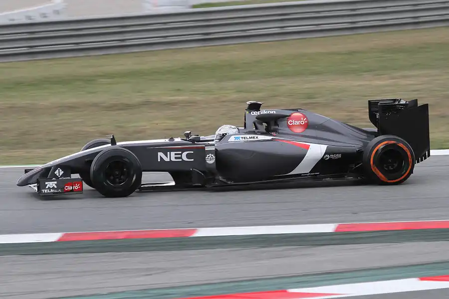 233 | 2014 | Barcelona | Sauber-Ferrari C33 | Giedo Van der Garde | © carsten riede fotografie