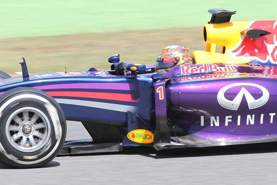 198 | 2014 | Barcelona | Red Bull-Renault RB10 | Sebastian Vettel | © carsten riede fotografie