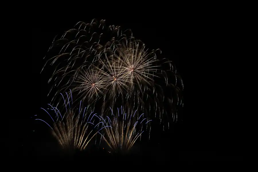 057 | 2014 | Lichterfeld | Pyrogames – Duell der Feuerwerker | © carsten riede fotografie