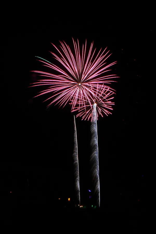 090 | 2014 | Lichterfeld | Pyrogames – Duell der Feuerwerker | © carsten riede fotografie