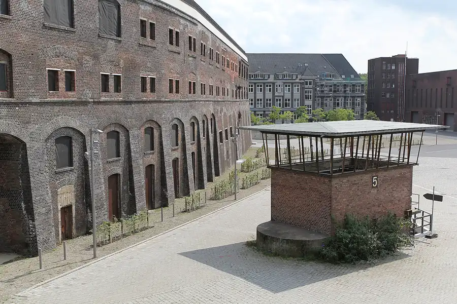 104 | 2014 | Bochum | Westpark | © carsten riede fotografie