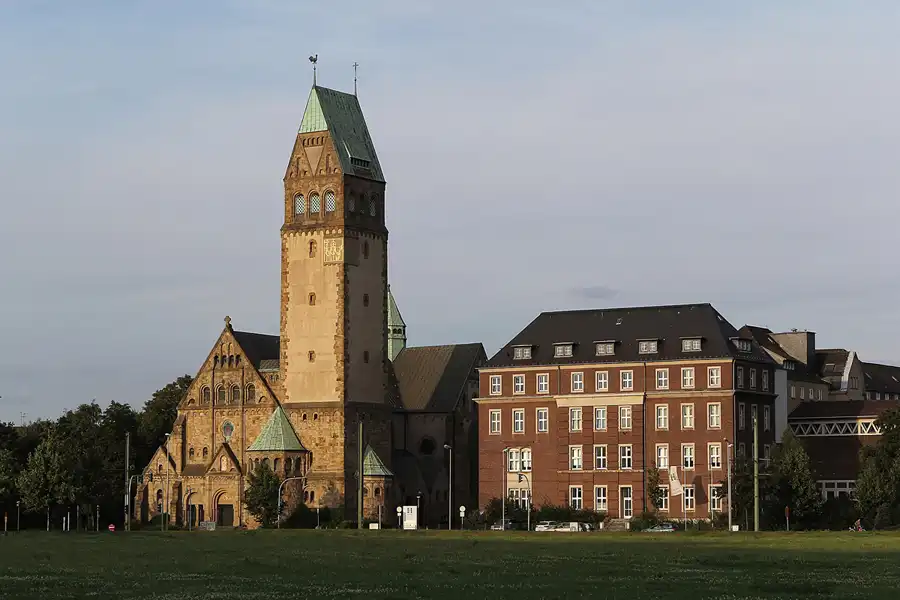 204 | 2014 | Duisburg | St. Bonifazius | © carsten riede fotografie