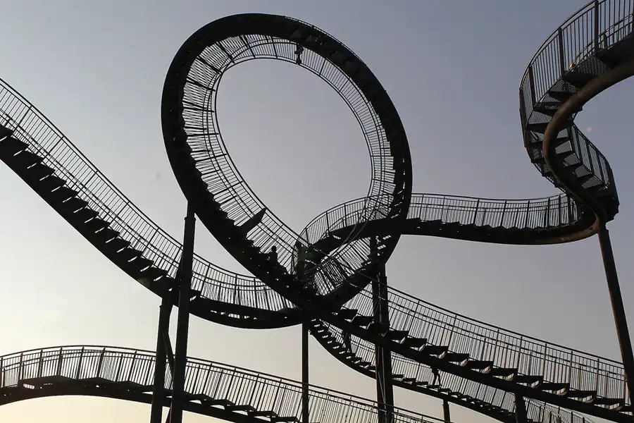 213 | 2014 | Duisburg | Tiger and Turtle – Magic Mountain | © carsten riede fotografie