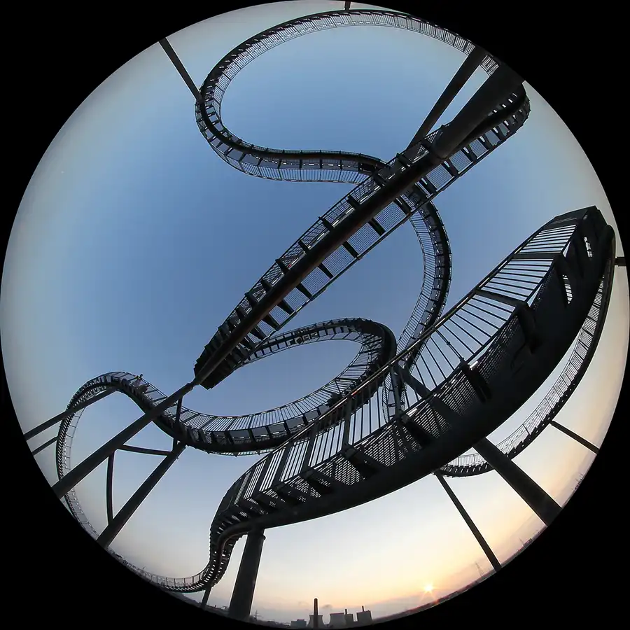 218 | 2014 | Duisburg | Tiger and Turtle – Magic Mountain | © carsten riede fotografie