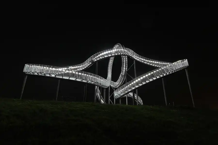 230 | 2014 | Duisburg | Tiger and Turtle – Magic Mountain | © carsten riede fotografie