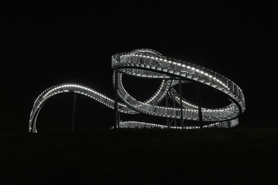 232 | 2014 | Duisburg | Tiger and Turtle – Magic Mountain | © carsten riede fotografie