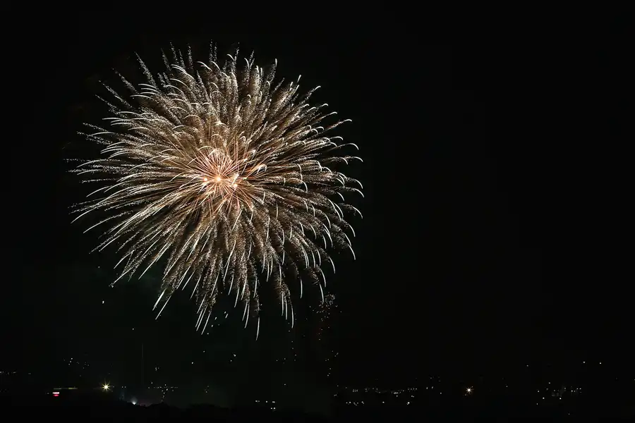 001 | 2014 | Berlin | Pyronale – Team Italien – Blick von der Field Station Teufelsberg | © carsten riede fotografie