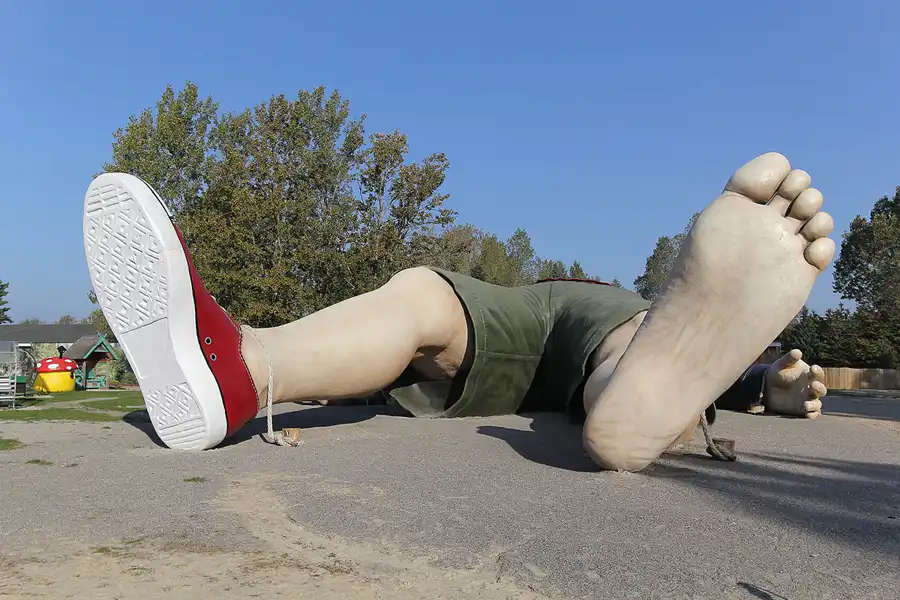 036 | 2014 | Pudagla | Gullivers Welt | © carsten riede fotografie