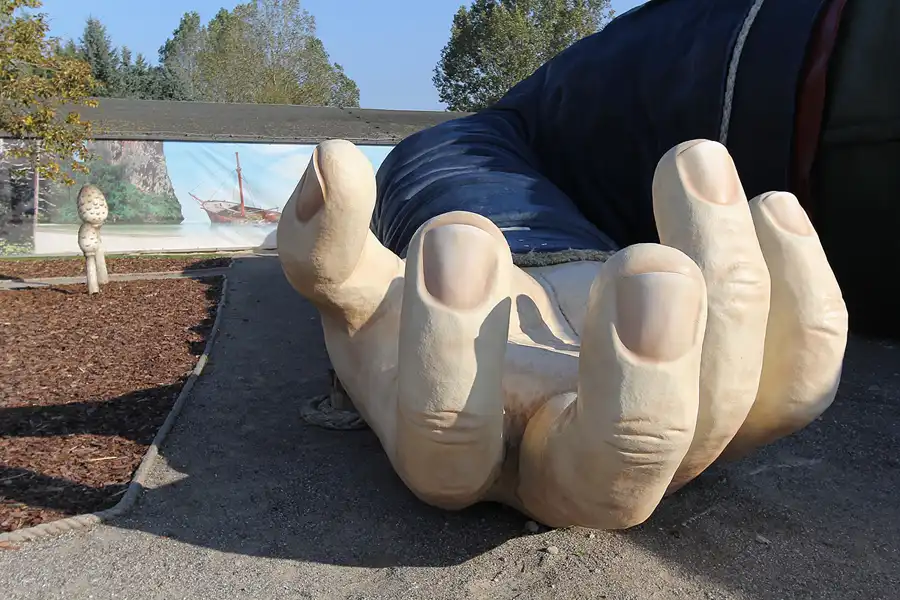 041 | 2014 | Pudagla | Gullivers Welt | © carsten riede fotografie