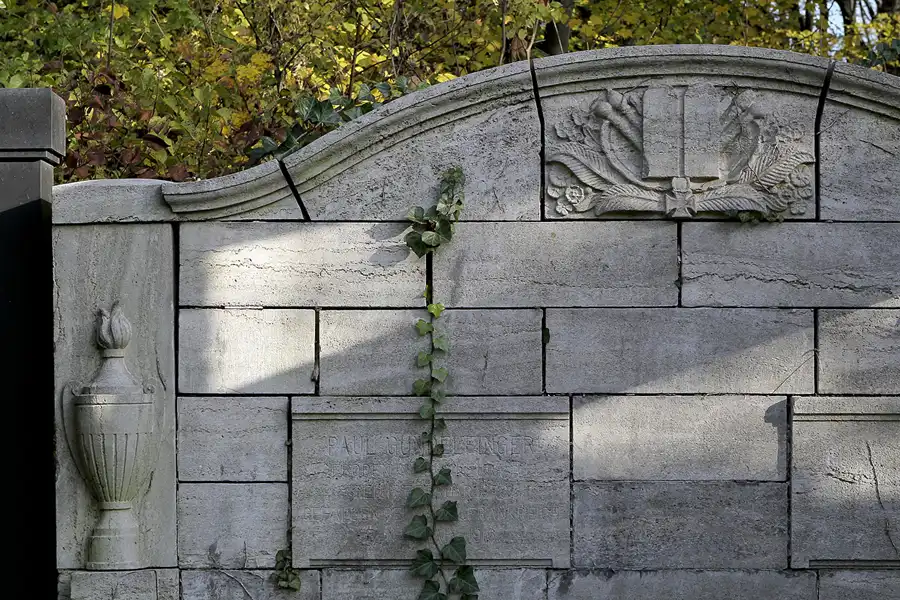 039 | 2014 | Berlin | Jüdischer Friedhof Berlin-Weissensee | © carsten riede fotografie