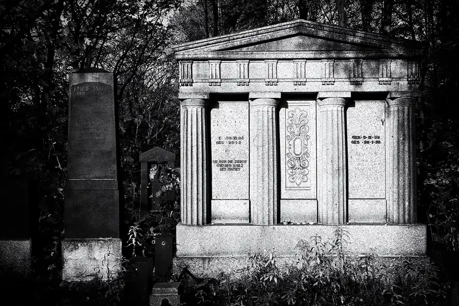 048 | 2014 | Berlin | Jüdischer Friedhof Berlin-Weissensee | © carsten riede fotografie