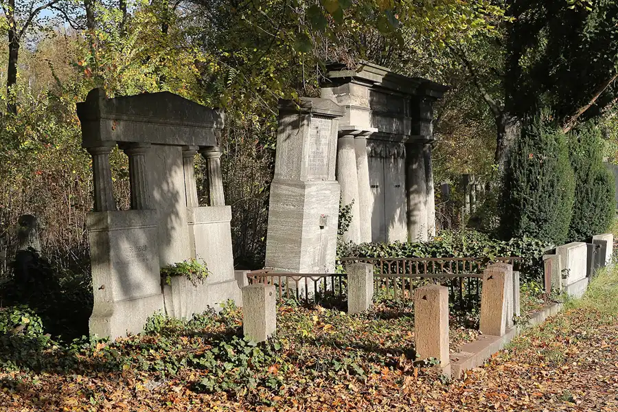 053 | 2014 | Berlin | Jüdischer Friedhof Berlin-Weissensee | © carsten riede fotografie