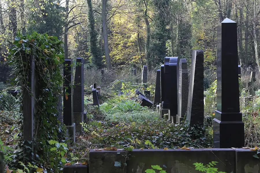 089 | 2014 | Berlin | Jüdischer Friedhof Berlin-Weissensee | © carsten riede fotografie