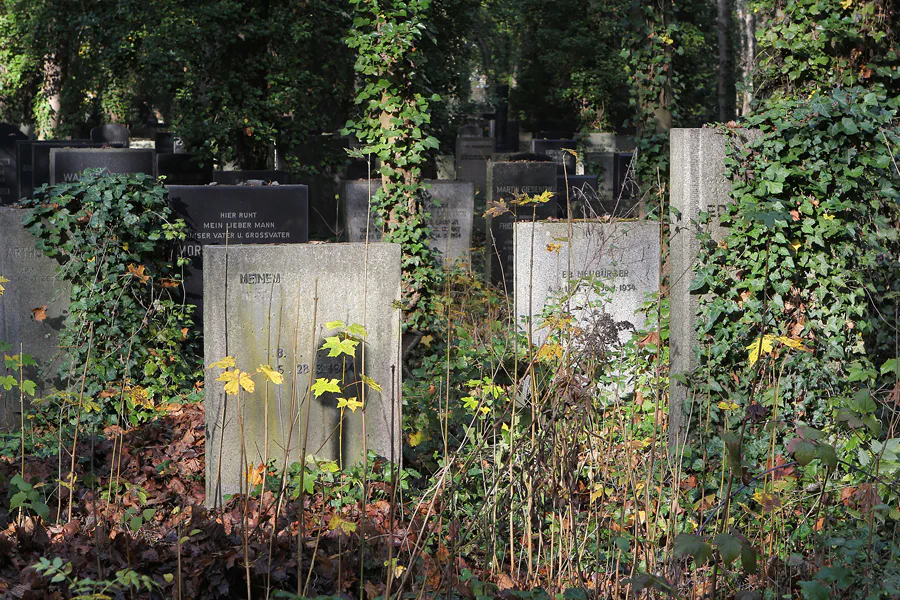 094 | 2014 | Berlin | Jüdischer Friedhof Berlin-Weissensee | © carsten riede fotografie