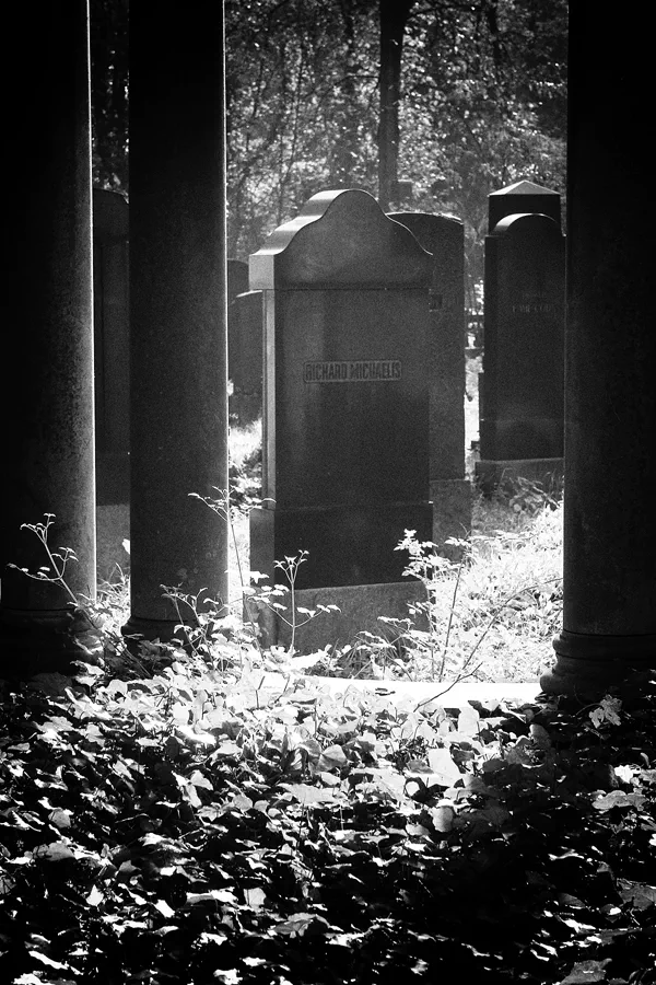 096 | 2014 | Berlin | Jüdischer Friedhof Berlin-Weissensee | © carsten riede fotografie