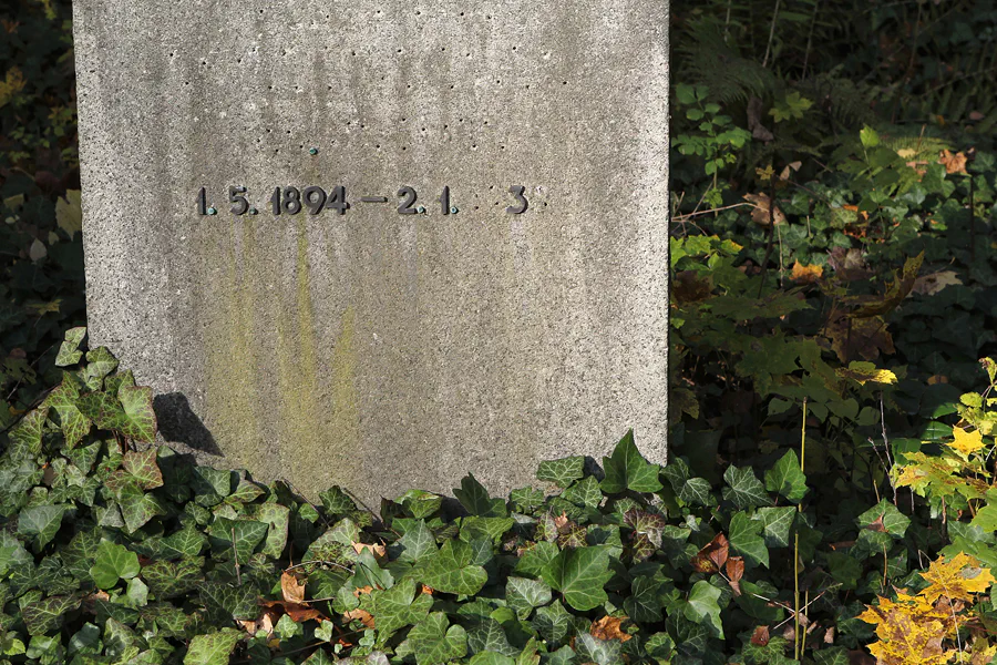 099 | 2014 | Berlin | Jüdischer Friedhof Berlin-Weissensee | © carsten riede fotografie