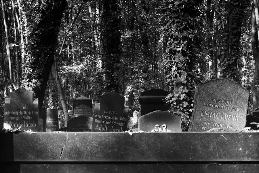 106 | 2014 | Berlin | Jüdischer Friedhof Berlin-Weissensee | © carsten riede fotografie