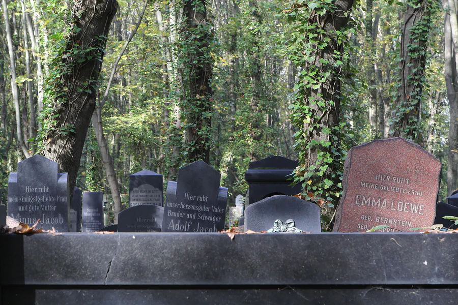 107 | 2014 | Berlin | Jüdischer Friedhof Berlin-Weissensee | © carsten riede fotografie
